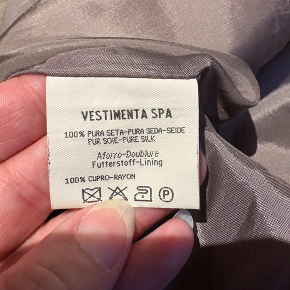 Gorgeous vintage Giorgio Armani silk suit - size 38/ roughly size 4 - Picture 5 of 13